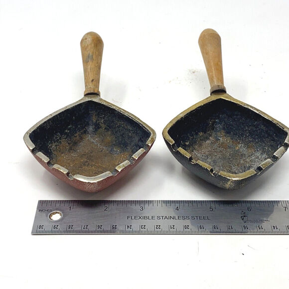 4 VTG Ashtrays Cast Iron Wood Handle MCM Retro Kitschy Western Planter Red Teal - Picture 12 of 12